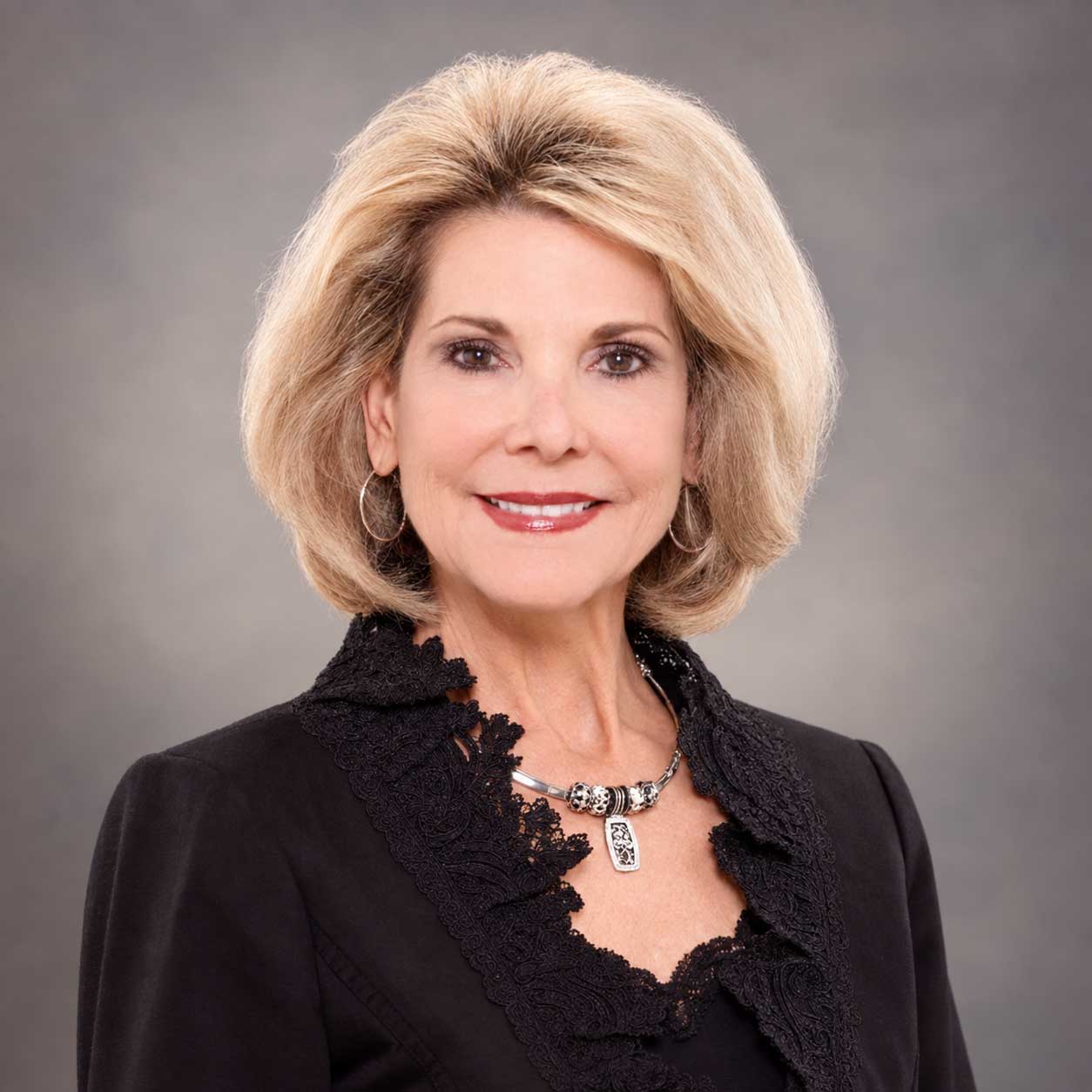 Dr. Sandie Freed